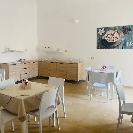 Bed & Breakfast Palazzo Loreto 4*