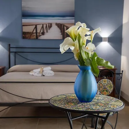 Palazzo Loreto Bed & Breakfast 4*