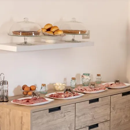 Palazzo Loreto Bed & Breakfast 4*
