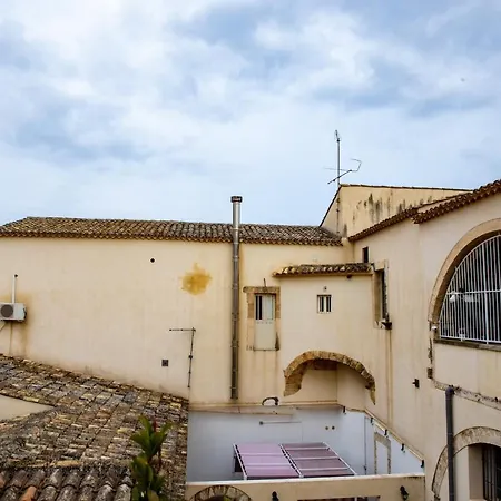 Palazzo Loreto Bed & Breakfast *
