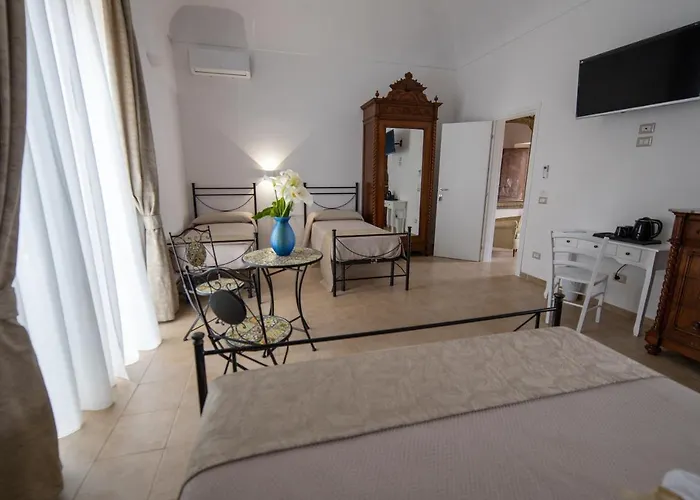Palazzo Loreto Alojamento de Acomodação e Pequeno-almoço