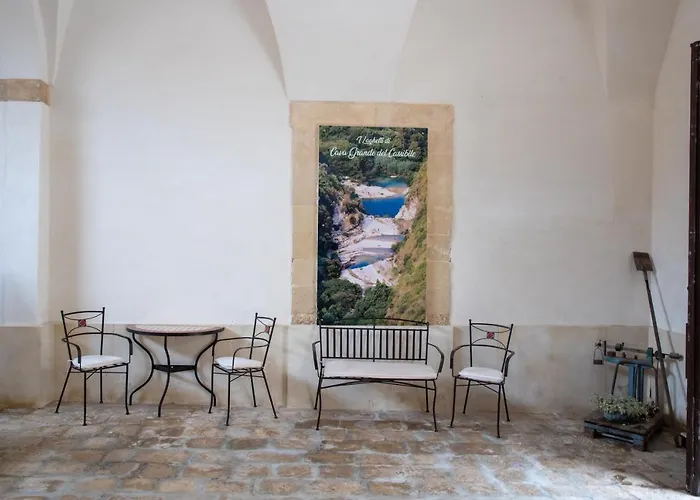 Palazzo Loreto 4*